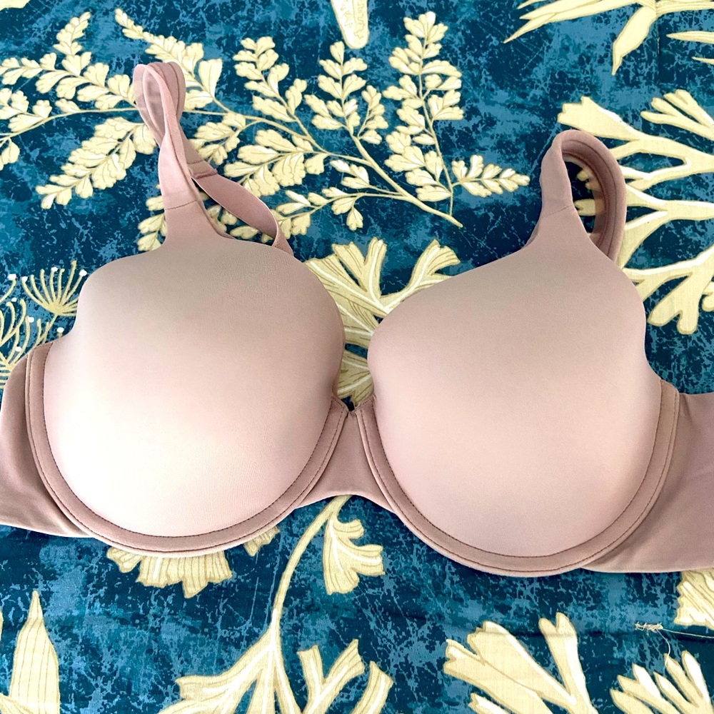 LIKE NEW VANITY FAIR UNDERWIRE BRA 🌷